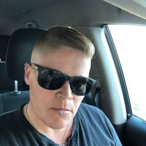 Meet your Posher, Liz